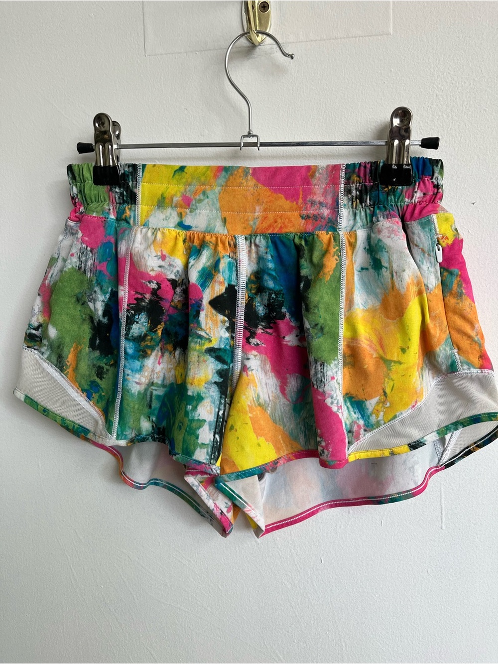 Colorful Abstract Print Athletic Shorts